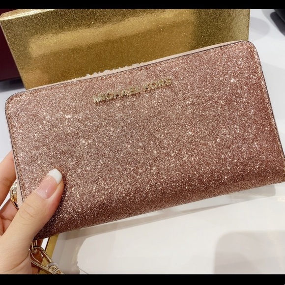 Michael Kors Rose Gold Glitter Phn Case Zip Wallet - Picture 3 of 6